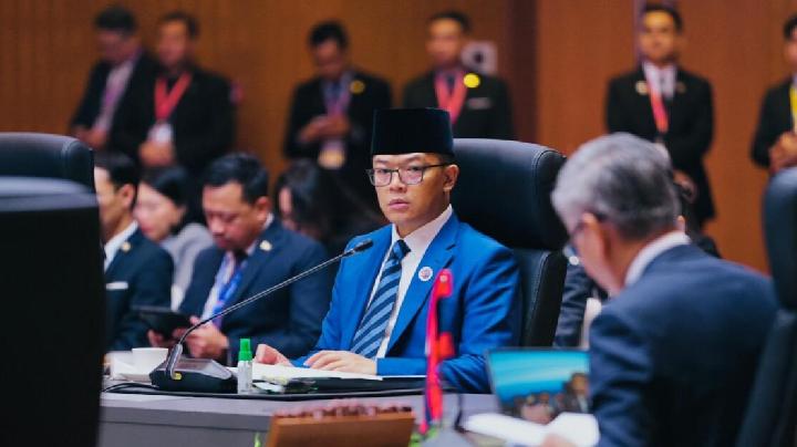 politik luar negeri